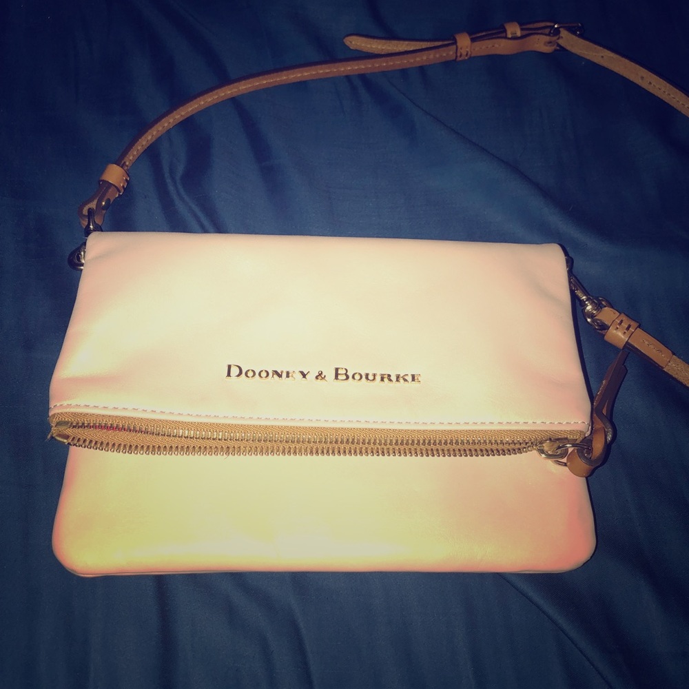 Light pink brand new crossbody